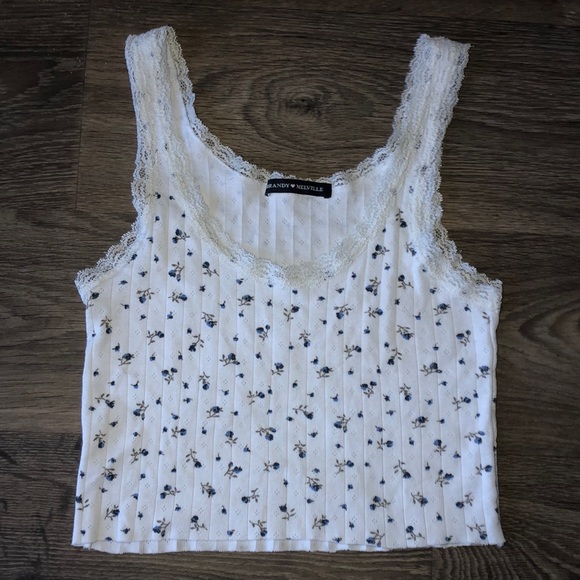 Brandy Melville Tops - Floral tank top with lace